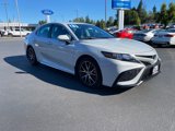 Used 2023 Toyota Camry SE image 3
