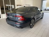 Certified 2022 Volvo S60 B5 Momentum w/ Premium Package image 4