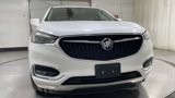 Used 2018 Buick Enclave Essence image 2