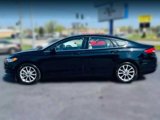 Used 2017 Ford Fusion SE image 6