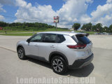Used 2023 Nissan Rogue SV image 3