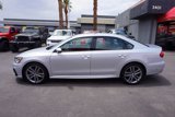Used 2018 Volkswagen Passat 2.0T image 3