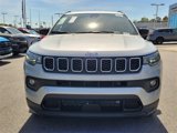 New 2025 Jeep Compass Latitude image 3