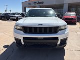 Used 2022 Jeep Grand Cherokee L Laredo image 2