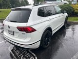 Used 2021 Volkswagen Tiguan SE R-Line w/ 3rd Row Seat Package image 3