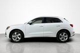 Used 2022 Audi Q3 2.0T Premium w/ Convenience Package image 2
