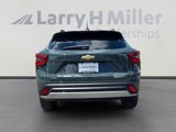 Used 2025 Chevrolet Trax LT w/ Driver Confidence Package image 4
