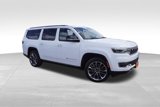 Certified 2024 Jeep Wagoneer L Series III w/ Premium Group I image 3