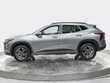 Used 2024 Chevrolet Trax LT image 2