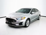 Used 2019 Ford Fusion SE image 3