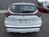 Used 2022 Nissan Kicks S image 4