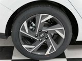 Certified 2024 Hyundai Elantra SEL w/ Convenience Package image 5