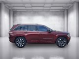Used 2022 Jeep Grand Cherokee Overland image 2
