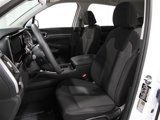 Used 2023 Kia Sorento LX image 5
