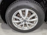 Used 2018 Nissan Rogue SV image 3