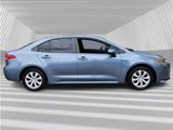 Used 2022 Toyota Corolla LE image 3