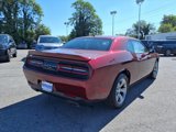 Used 2019 Dodge Challenger SXT image 4