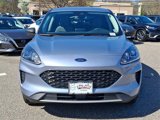 Used 2022 Ford Escape SE image 2