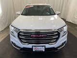 Used 2023 GMC Terrain SLT image 2