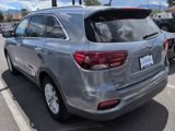 Used 2020 Kia Sorento LX w/ LX I4 Convenience Package image 2