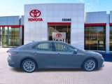Used 2020 Toyota Camry XLE image 2