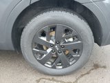 Used 2021 Kia Sorento S w/ Panoramic Sunroof Package image 3