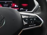 Used 2023 Volkswagen Tiguan SE R-Line image 2