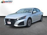 Used 2023 Nissan Altima 2.5 SV image 2