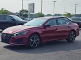 Used 2025 Nissan Altima 2.5 SR w/ SR Premium Package image 2