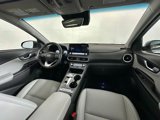 Used 2023 Hyundai Kona Limited image 2