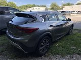 Used 2018 INFINITI QX30 Premium image 4