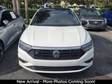 Used 2019 Volkswagen Jetta R-Line image 2