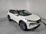 Used 2023 Nissan Rogue SV image 2