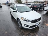 Used 2017 Kia Sorento EX image 4