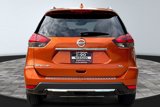 Used 2017 Nissan Rogue SL image 4