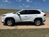 Used 2020 Toyota RAV4 XLE image 2