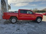 Used 2022 Nissan Frontier SV w/ Technology Package image 2