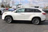 Certified 2019 Toyota Highlander XLE image 2