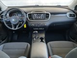 Used 2017 Kia Sorento LX w/ LX Convenience Package image 4