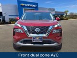 Used 2021 Nissan Rogue SV image 3