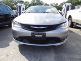Used 2016 Chrysler 200 S w/ Navigation & Sound Group I image 2