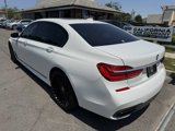 Used 2017 BMW 750i image 3