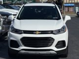 Used 2018 Chevrolet Trax LT w/ LT Convenience Package image 2