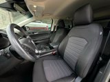 Used 2020 Ford Edge SE image 4