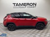 Used 2023 Jeep Compass Trailhawk image 4