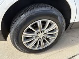 Used 2017 Cadillac XT5 Luxury w/ Driver Awareness Package image 6