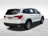 Used 2017 Honda Pilot EX image 4