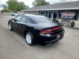 Used 2019 Dodge Charger SXT image 3