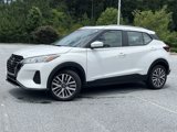 Used 2024 Nissan Kicks SV image 2