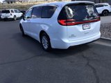 Used 2023 Chrysler Pacifica Touring-L image 4